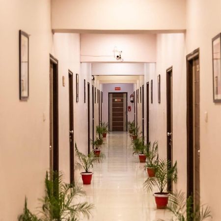 Hotel Maple Delite Lucknow Exterior foto