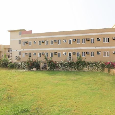 Hotel Maple Delite Lucknow Exterior foto