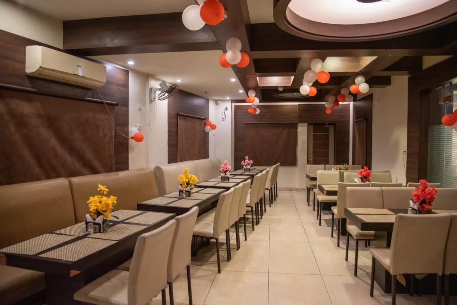Hotel Maple Delite Lucknow Exterior foto