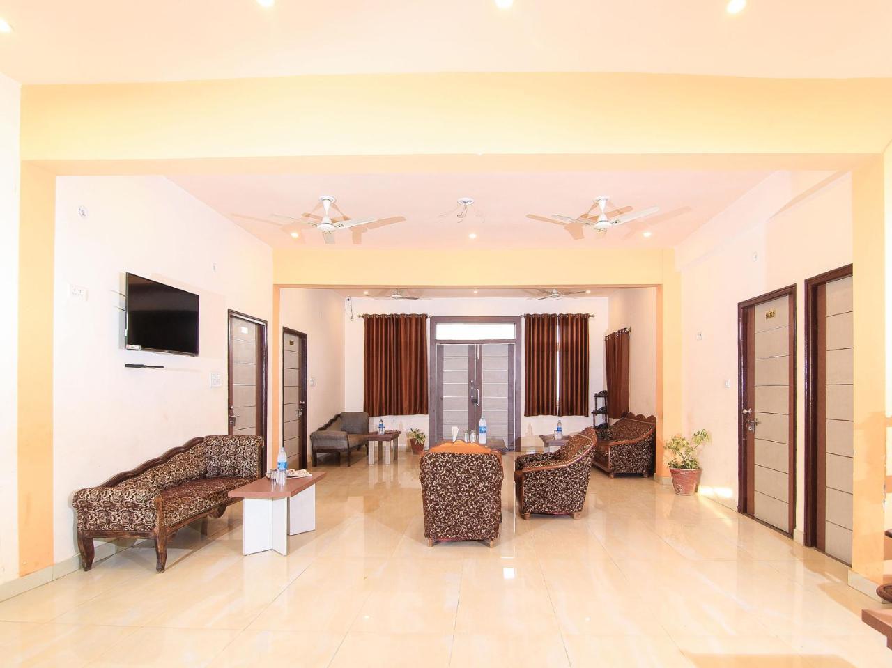 Hotel Maple Delite Lucknow Exterior foto