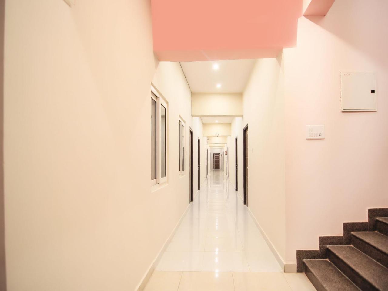 Hotel Maple Delite Lucknow Exterior foto